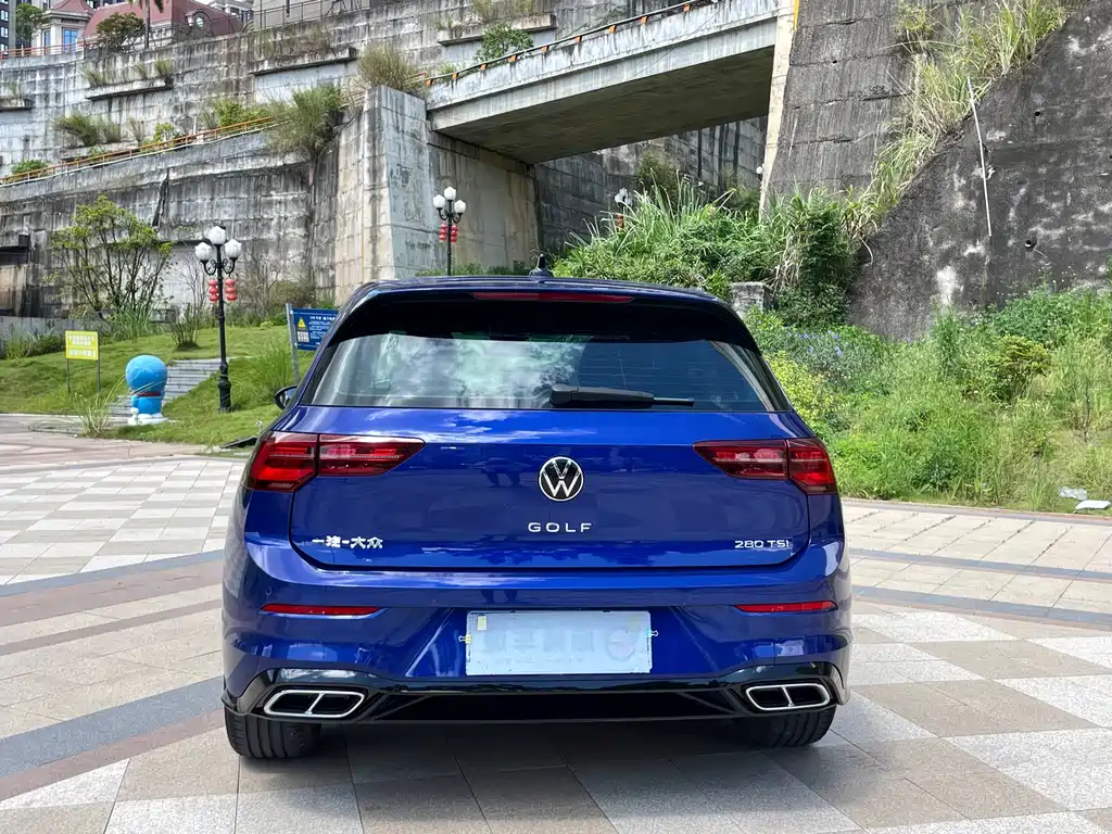 Volkswagen Golf 2022