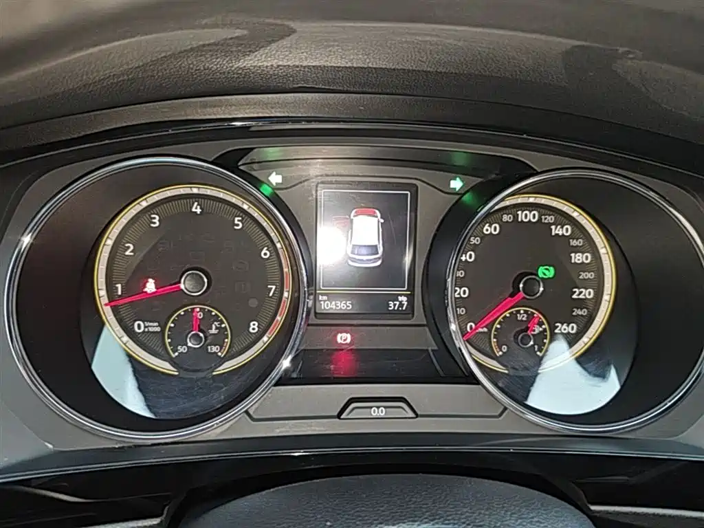 Volkswagen Tiguan L 2020 — фото 12