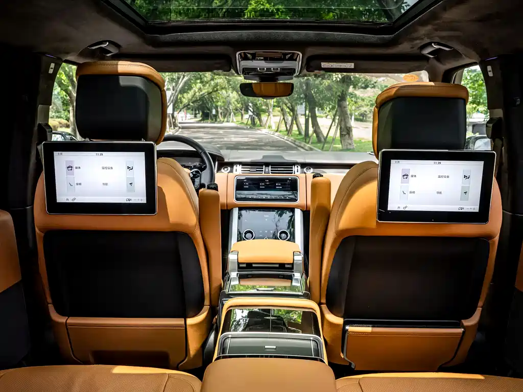 Land Rover Range Rover 2019 — фото 10