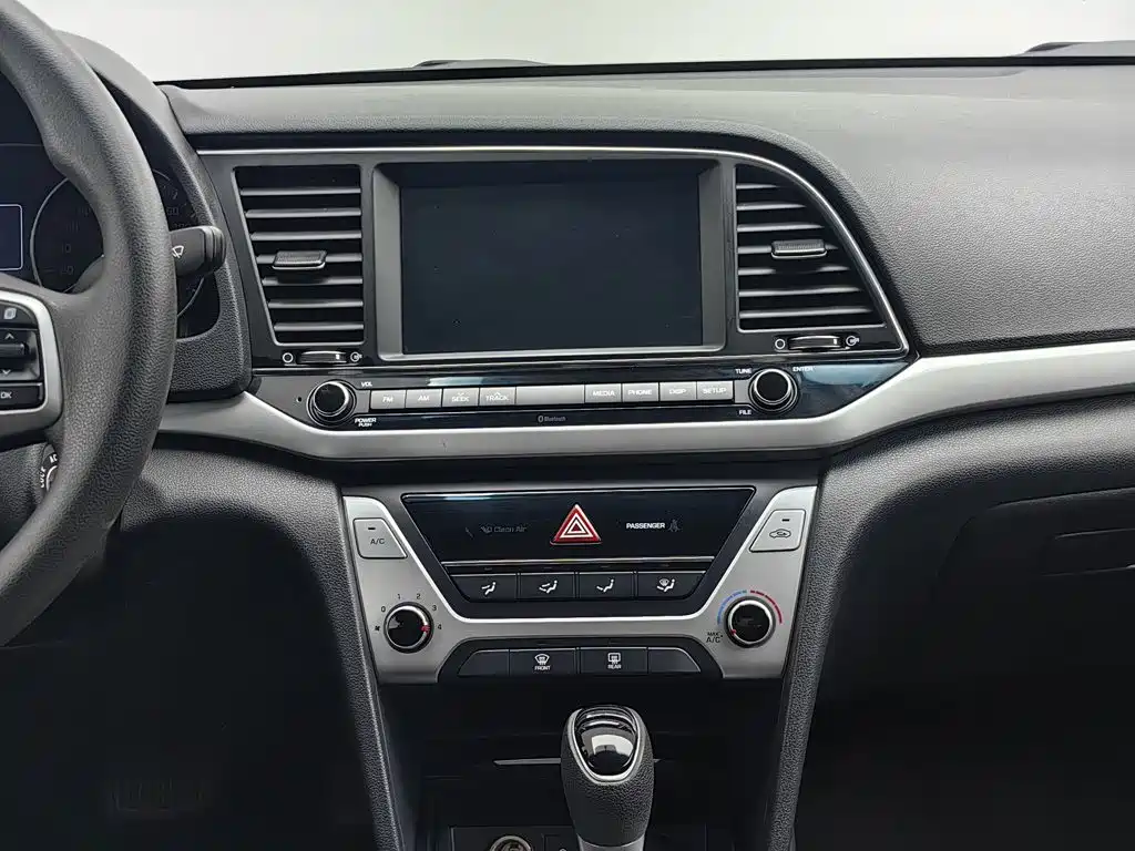Hyundai Celesta 2017 — фото 12