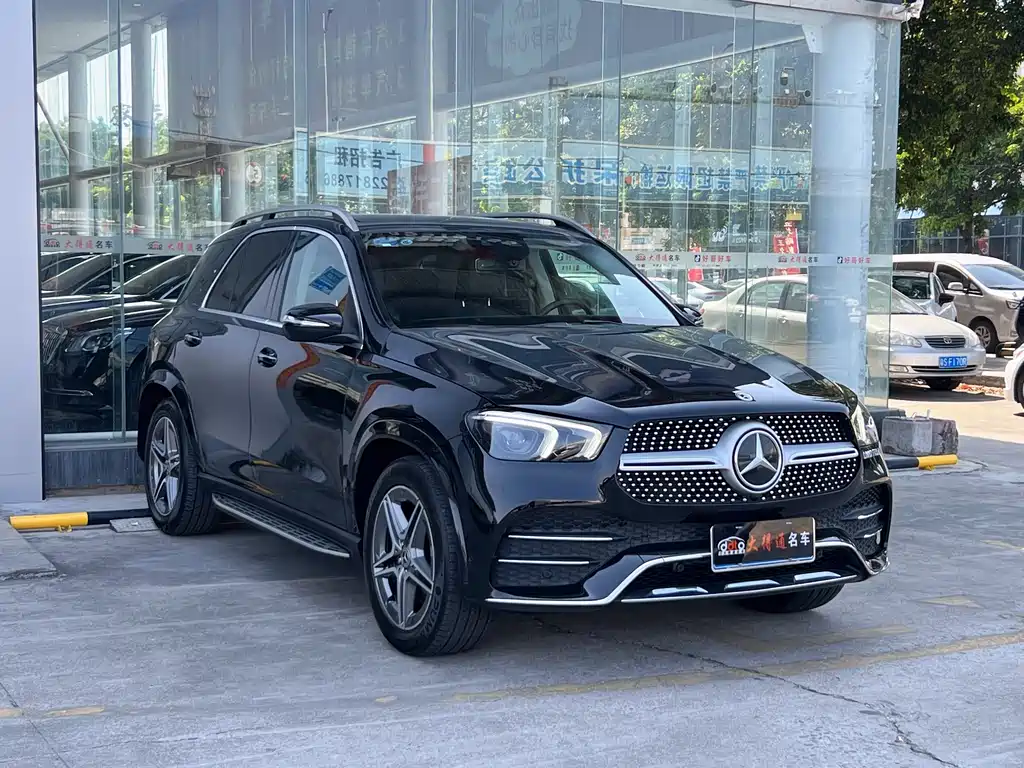 Mercedes-Benz GLE 2023 — фото 3
