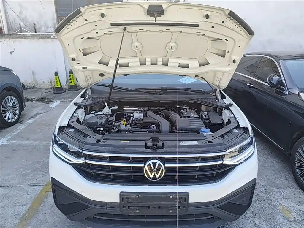 Volkswagen Tiguan L 2024 — фото 16