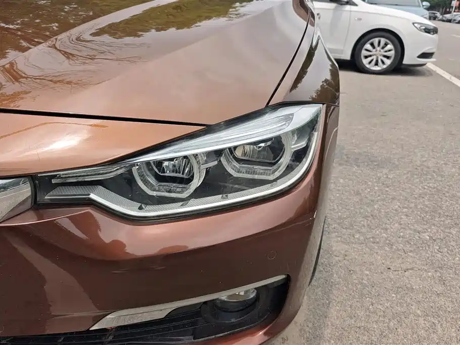 BMW 3 Series 2016