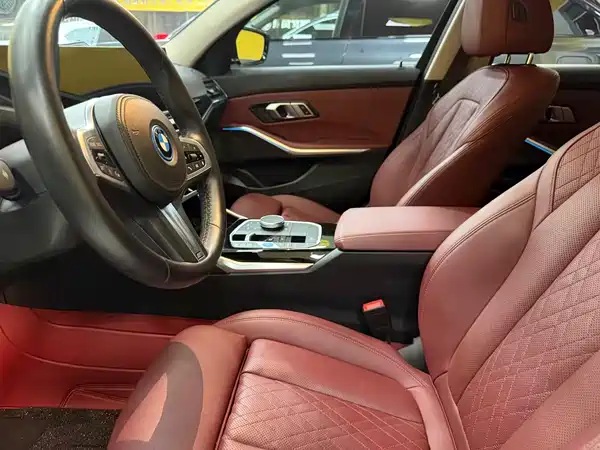 BMW i3 2022