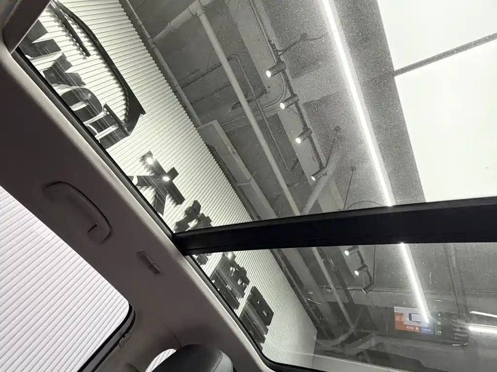 Skoda Karoq 2023 — фото 15