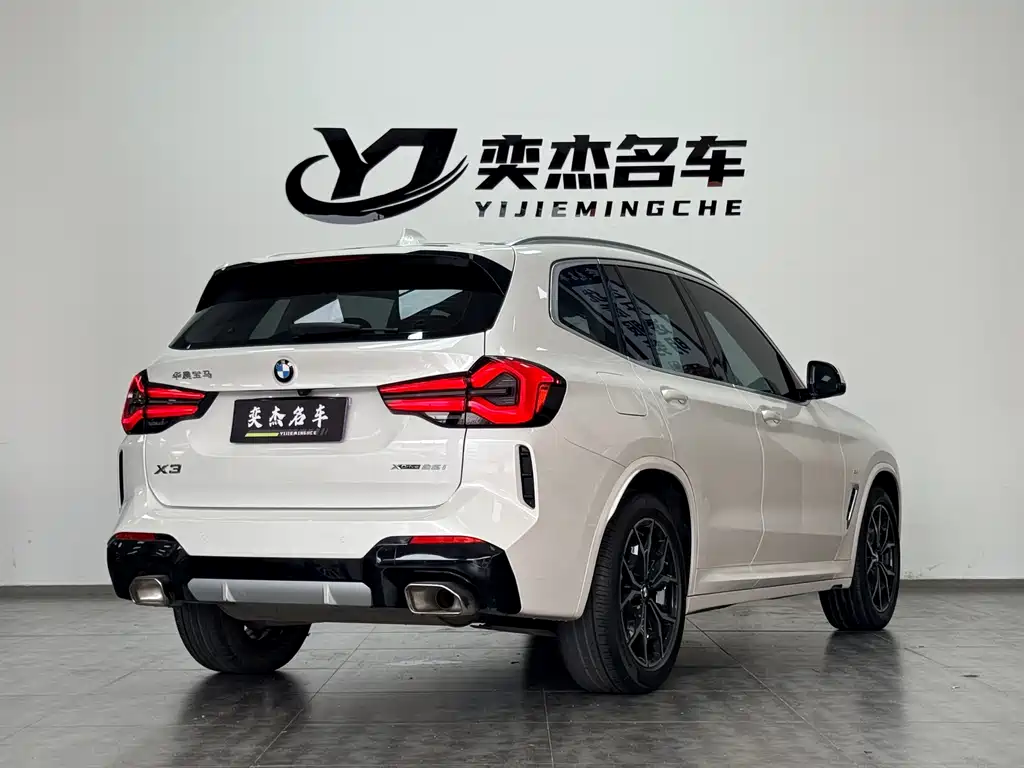 BMW X3 2022 — фото 9