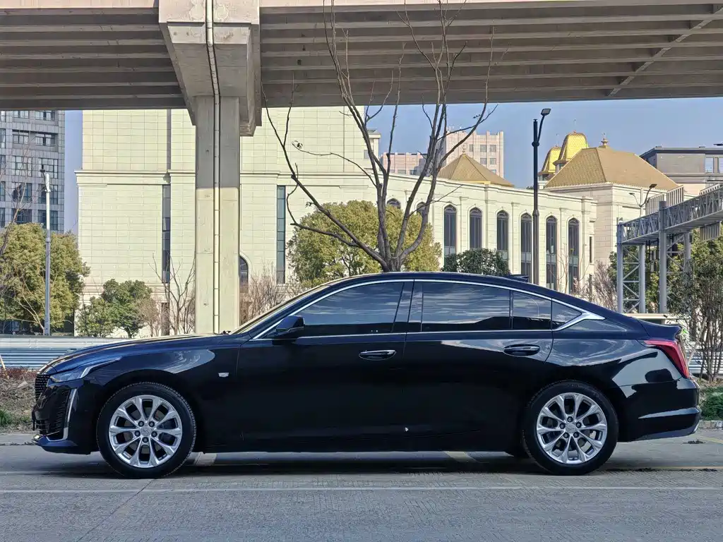 Cadillac CT5 2023 — фото 21