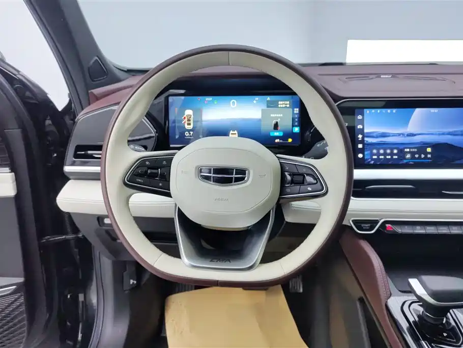Geely Xingyue L 2023 — фото 15