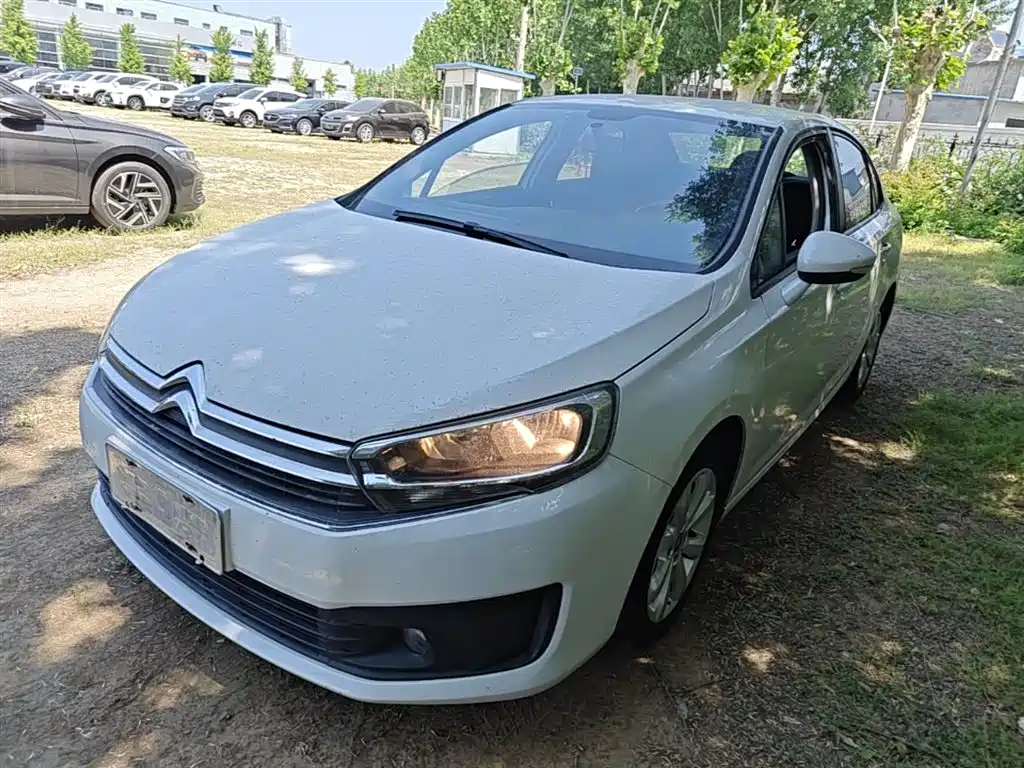 Citroen C4 2016 — фото 1