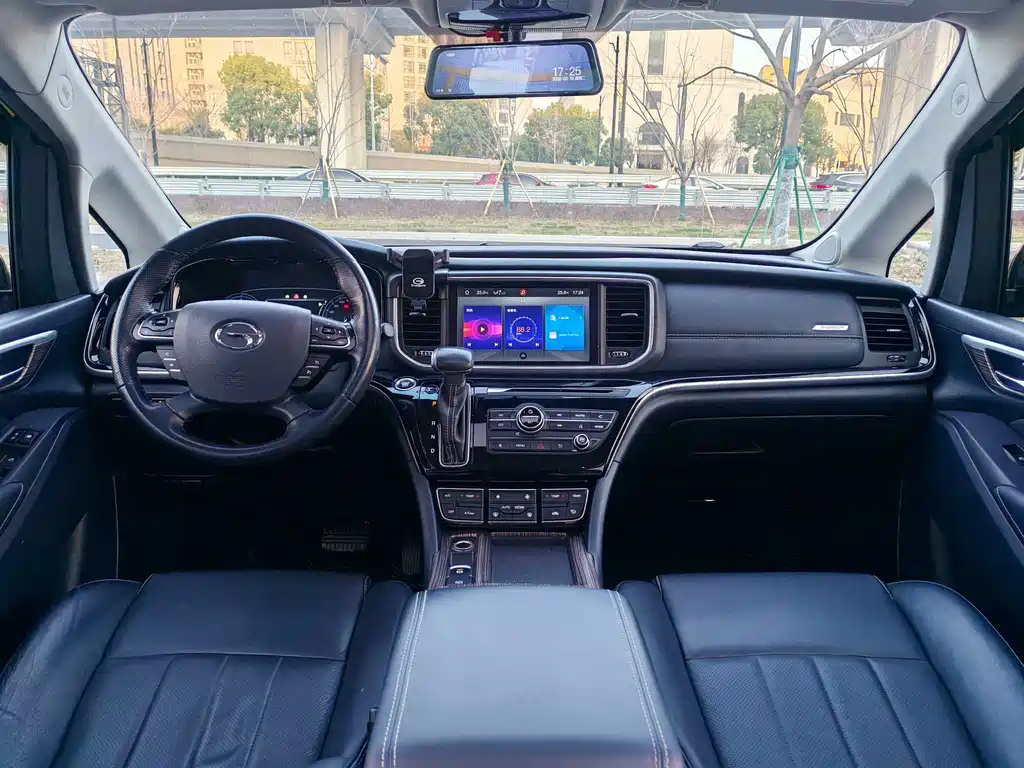 GAC Motor Trumpchi M8 2020 — фото 11