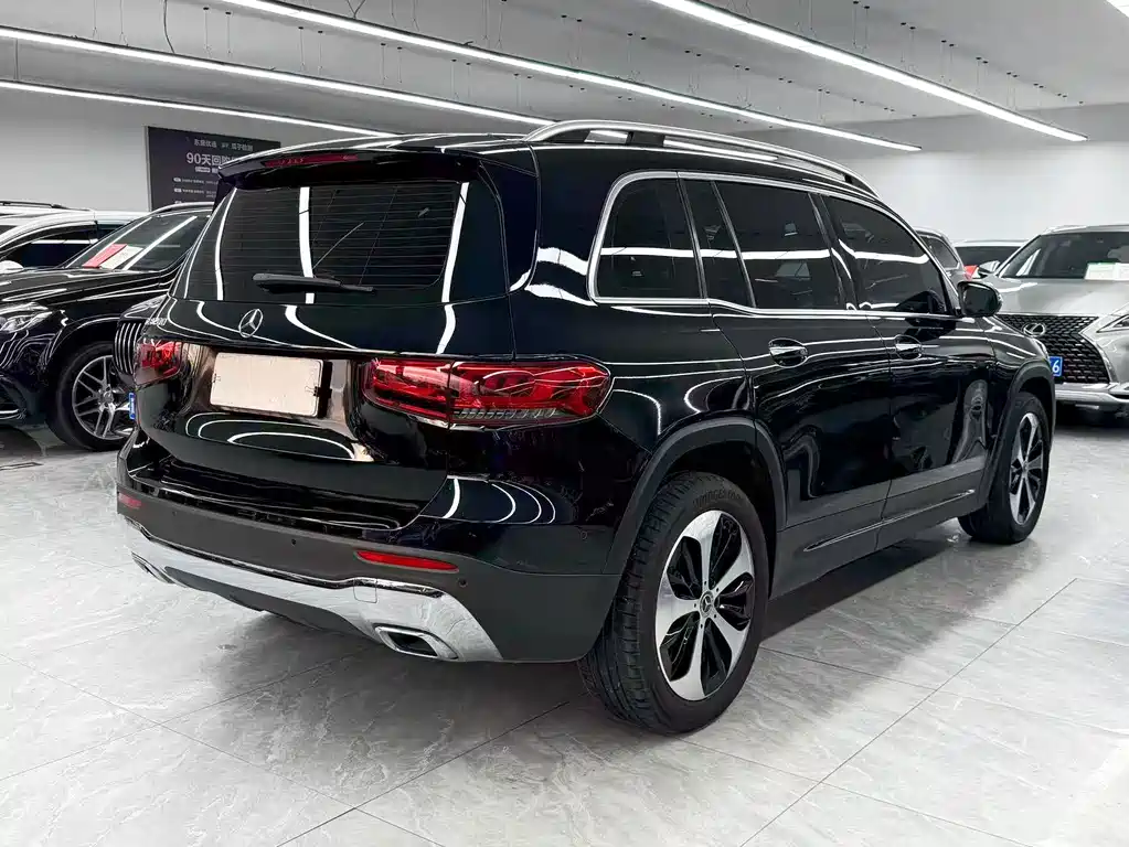 Mercedes-Benz GLB 2022