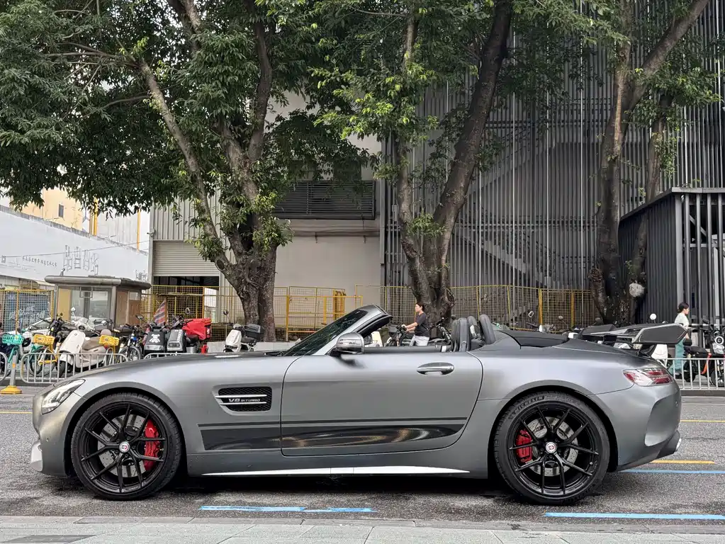 Mercedes-Benz AMG GT 2020