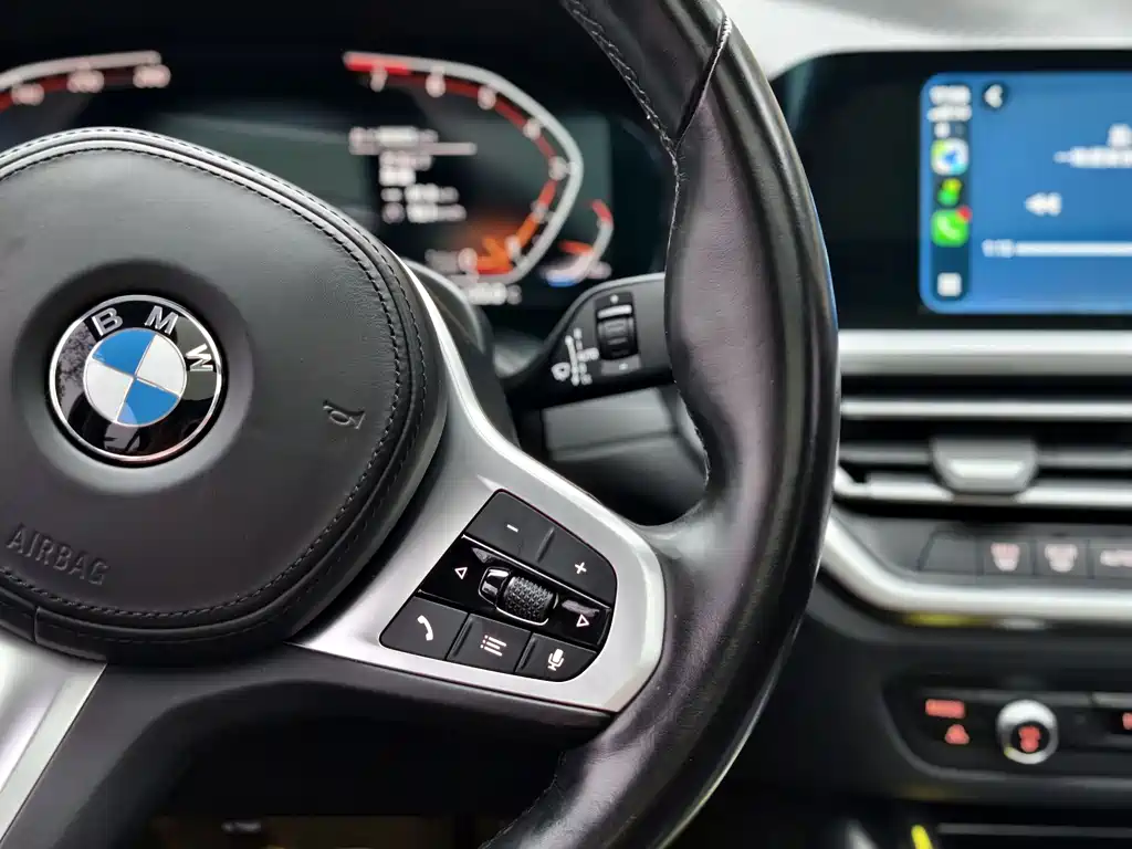 BMW 3 Series 2021 — фото 14
