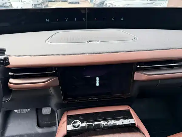 Lincoln Navigator 2025