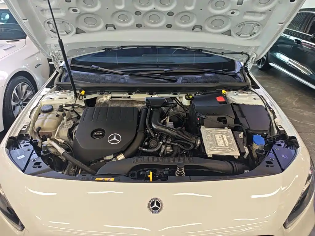 Mercedes-Benz A-Class 2021 — фото 20