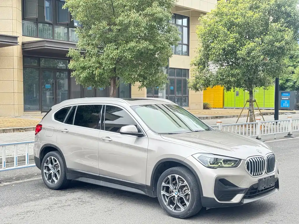 BMW X1 2021