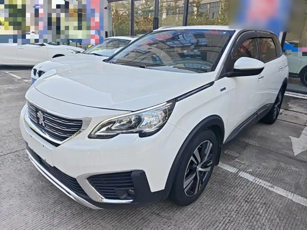 Peugeot 5008 2018 — фото 1