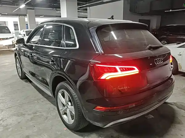 Audi Q5L 2018