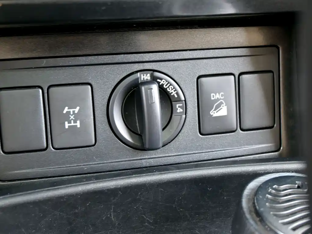 Toyota Prado 2017 — фото 17