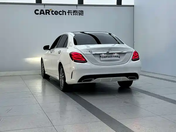 Mercedes-Benz C-Class 2018