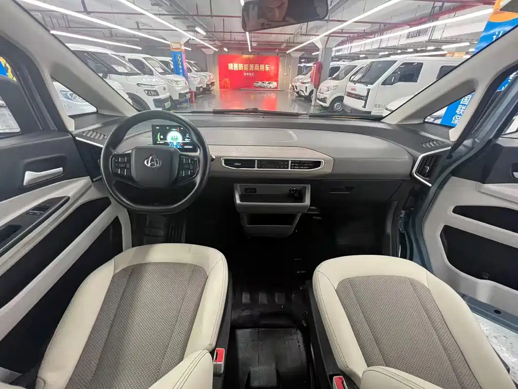 Changan 跨越星光 EV 2025款 350km 豪华版 9座 50.23kWh 2025 — фото 13