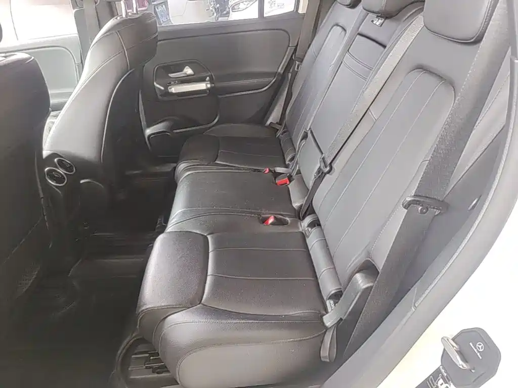 Mercedes-Benz GLB 2020 — фото 17