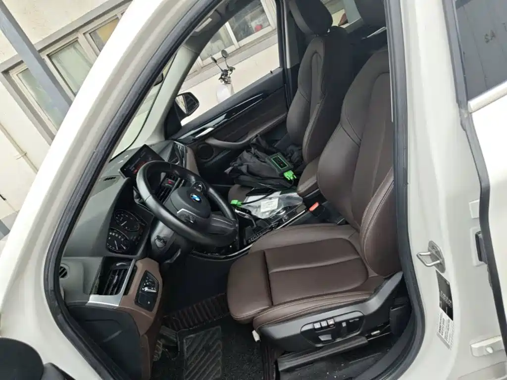 BMW X1 2020 — фото 15