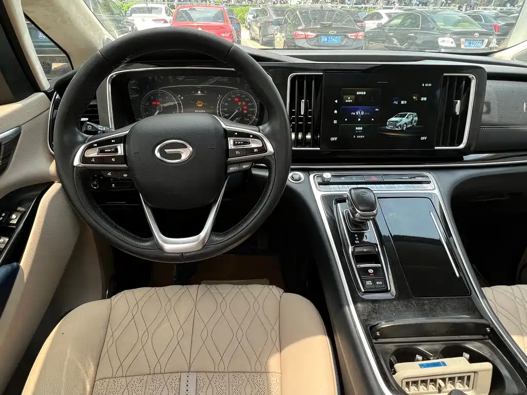 GAC Motor Trumpchi M8 2021 — фото 12