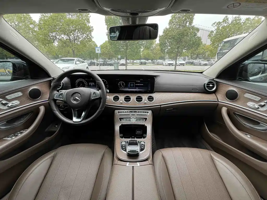 Mercedes-Benz E-Class 2018