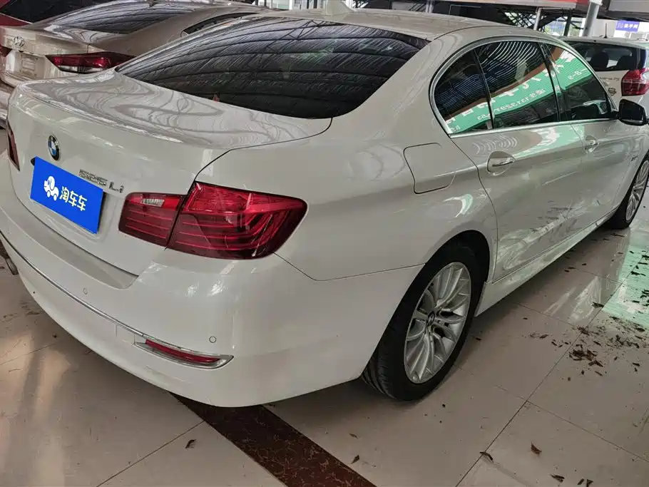 BMW 5 Series 2016