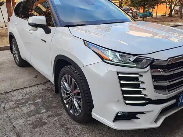 Toyota Highlander 2022