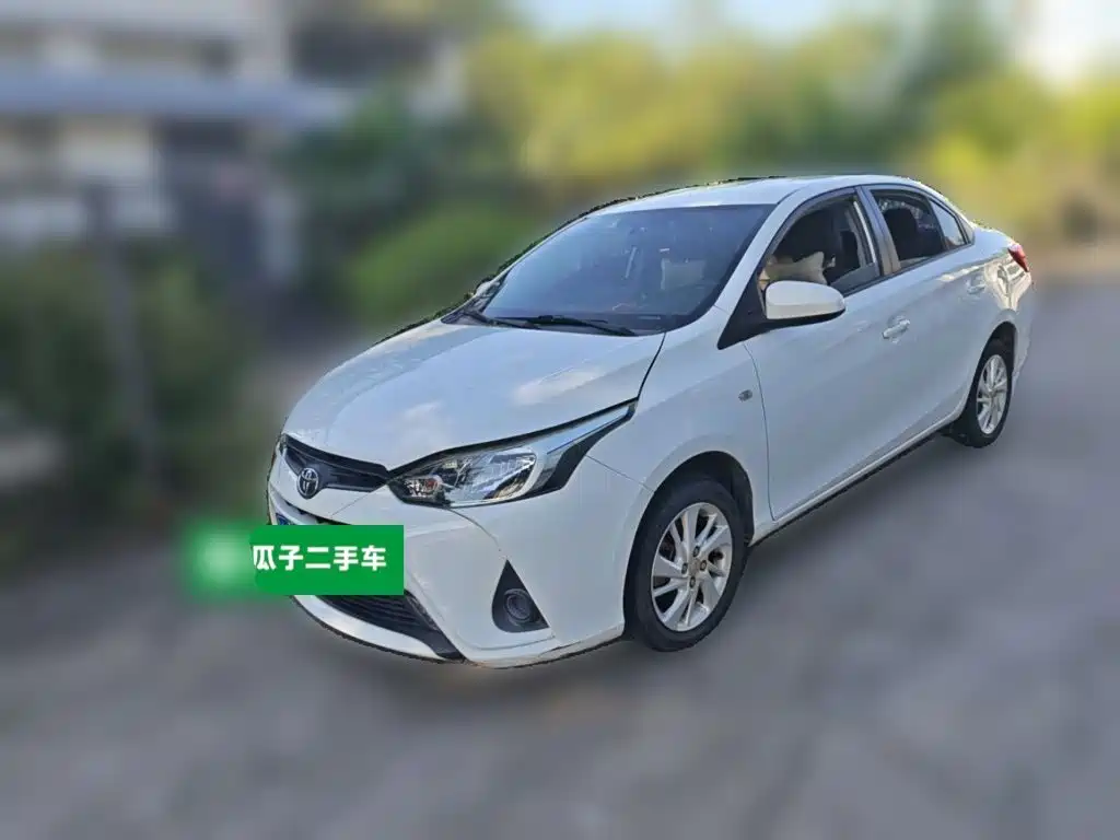 Toyota Yaris L 2019