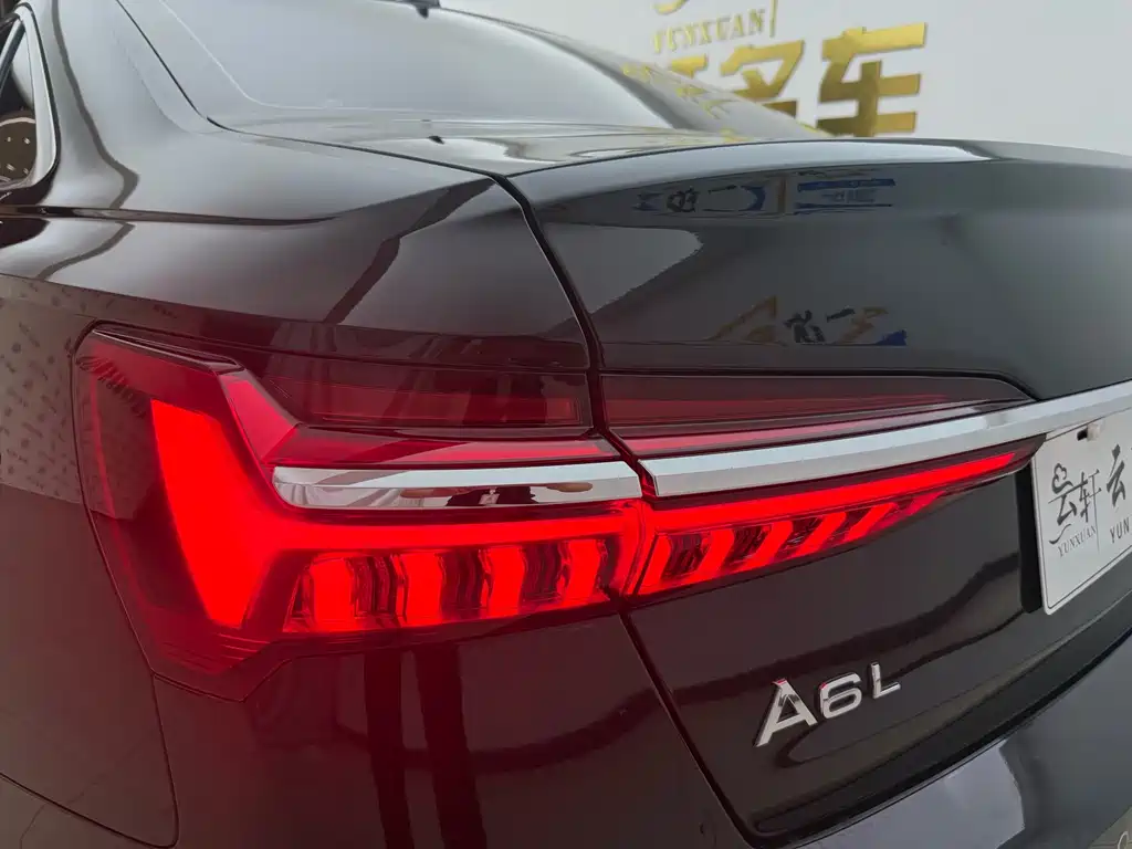 Audi A6L 2023 — фото 13