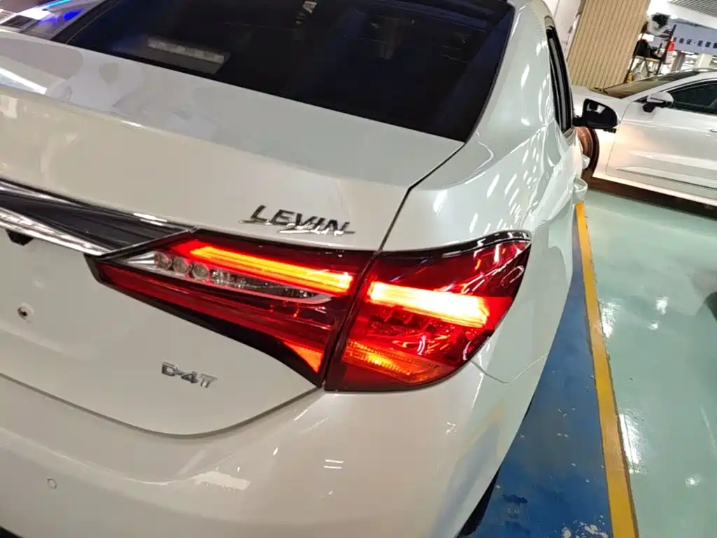 Toyota Levin 2017 — фото 8