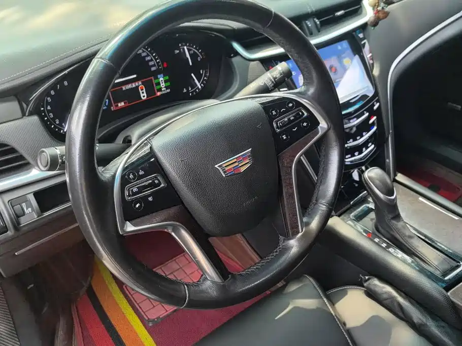 Cadillac XTS 2019 — фото 15