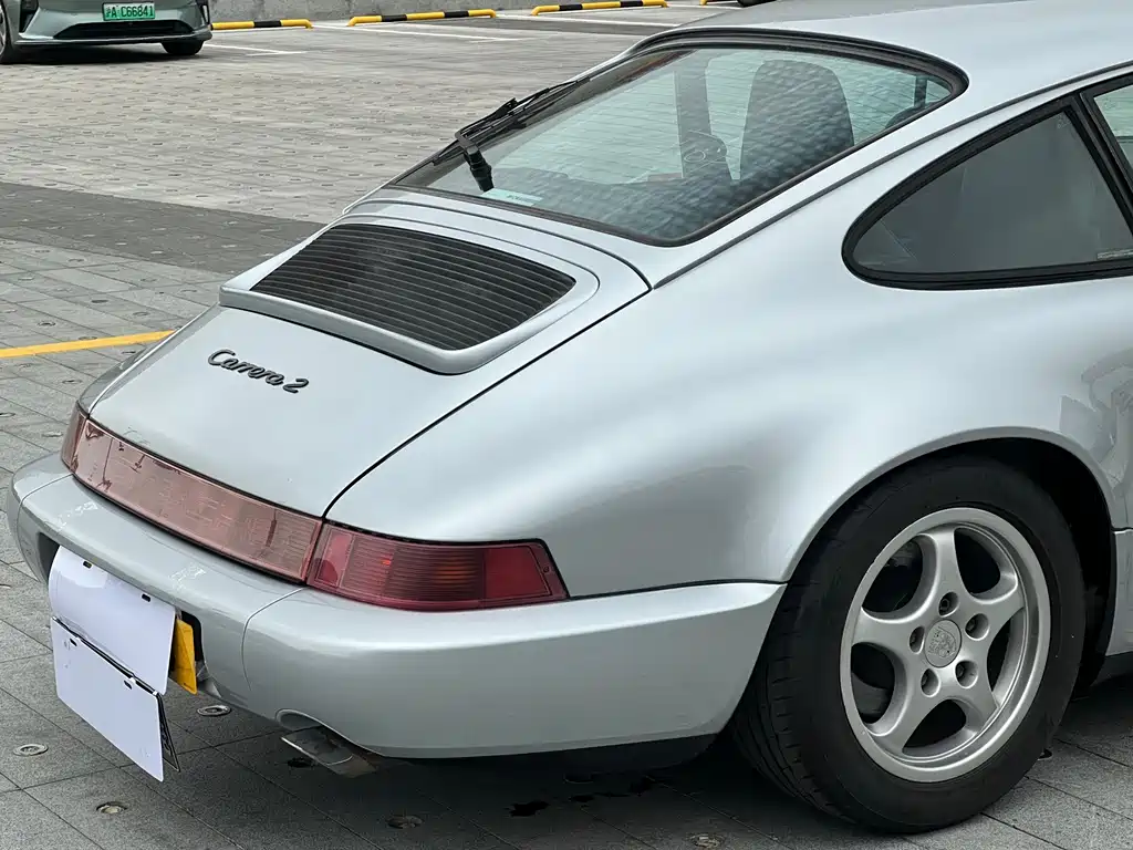 Porsche 911 2026 — фото 25