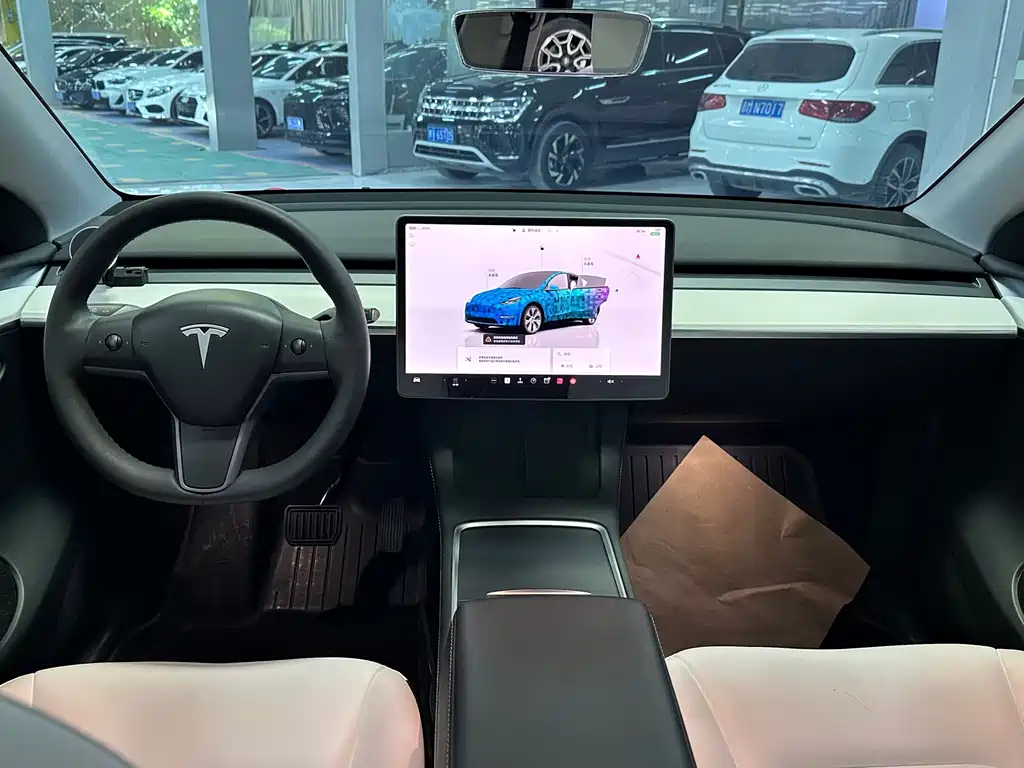 Tesla Model Y 2023 — фото 6