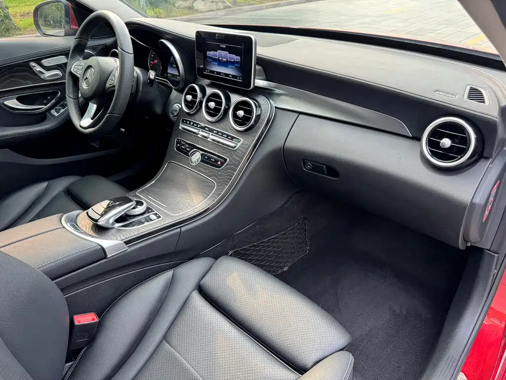 Mercedes-Benz C-Class 2016 — фото 21