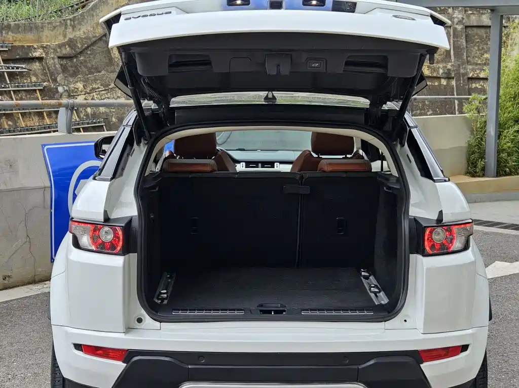 Land Rover Evoque 2012 — фото 12
