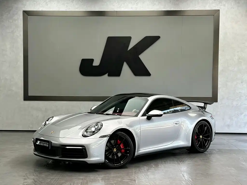 Porsche 911 2021