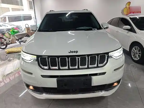 Jeep Grand Commander 2018