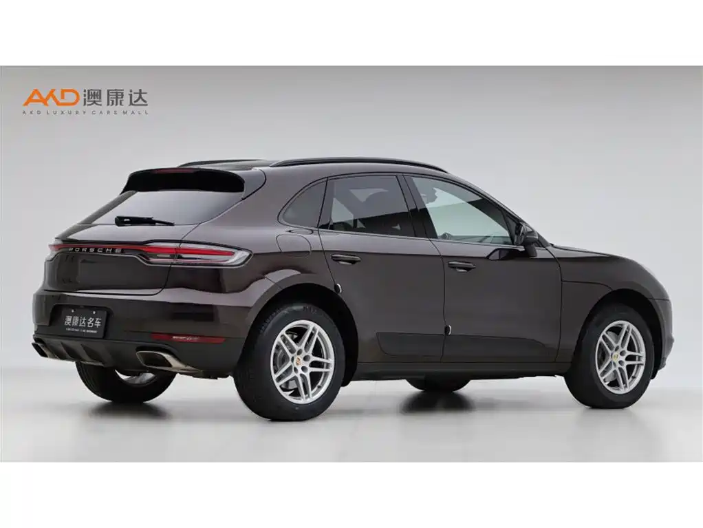 Porsche Macan 2021