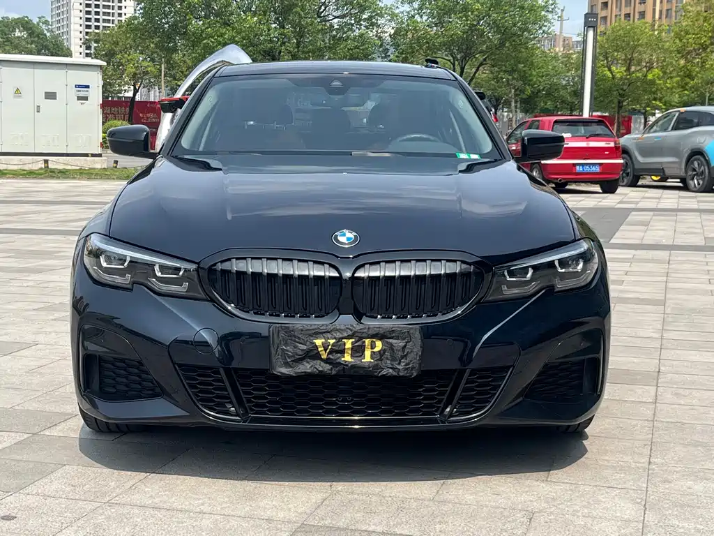 BMW 3 Series 2021