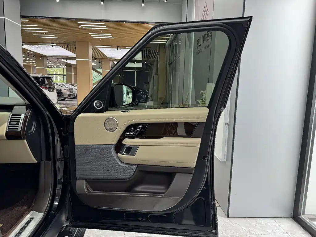 Land Rover Range Rover 2021
