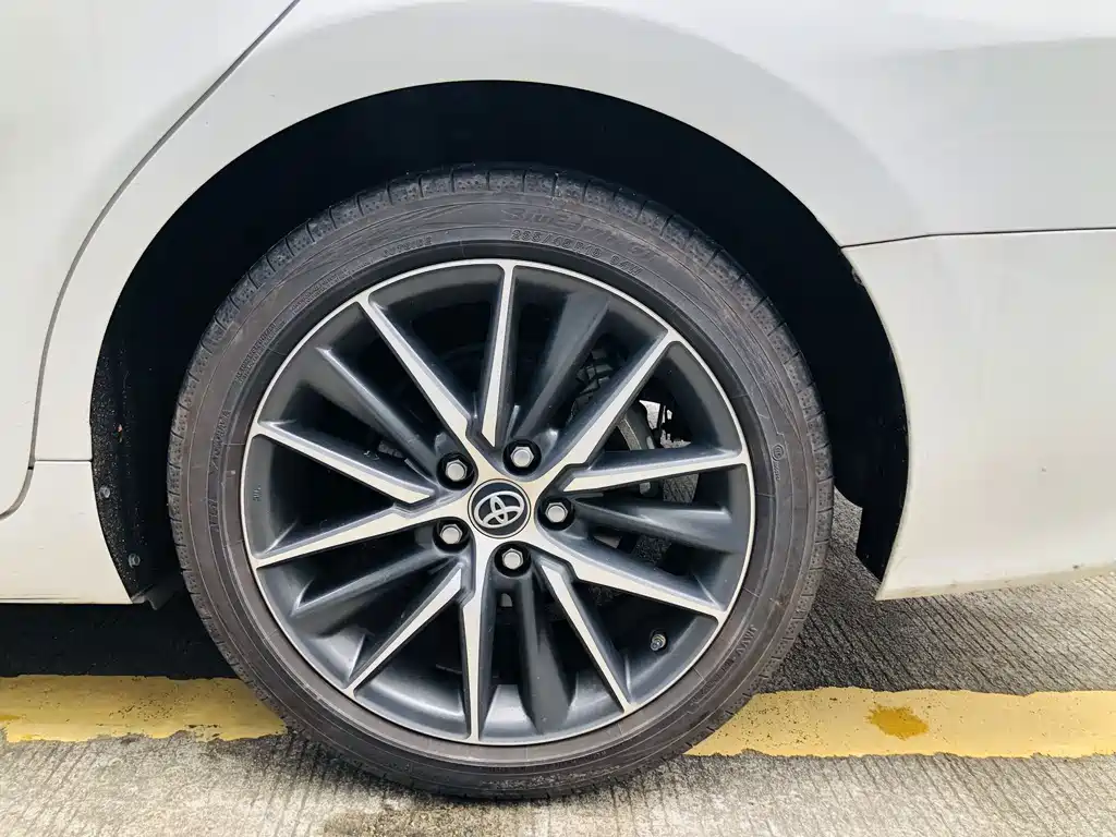 Toyota Camry 2024 — фото 18