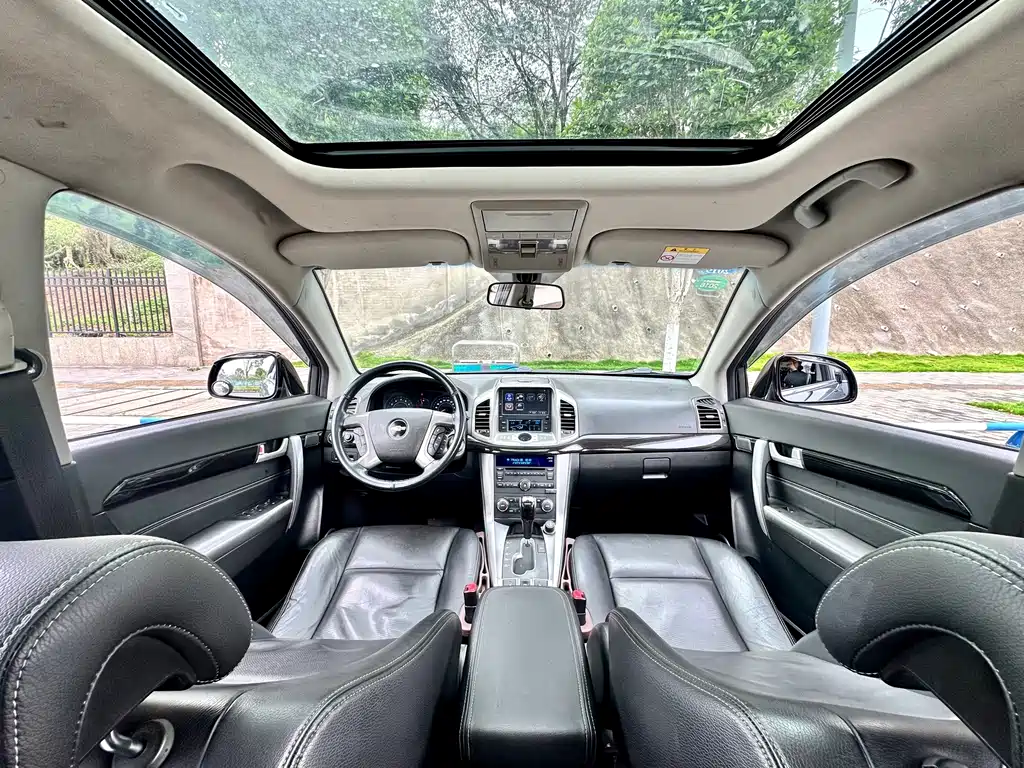 Chevrolet Captiva 2015 — фото 35