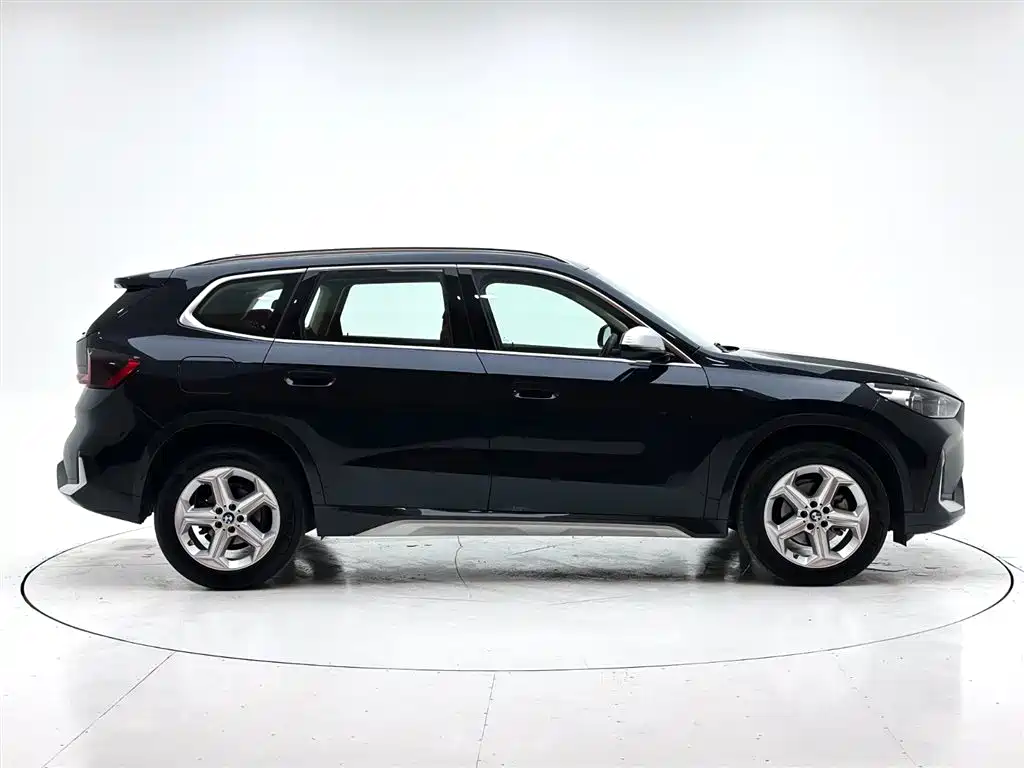 BMW X1 2023 — фото 9