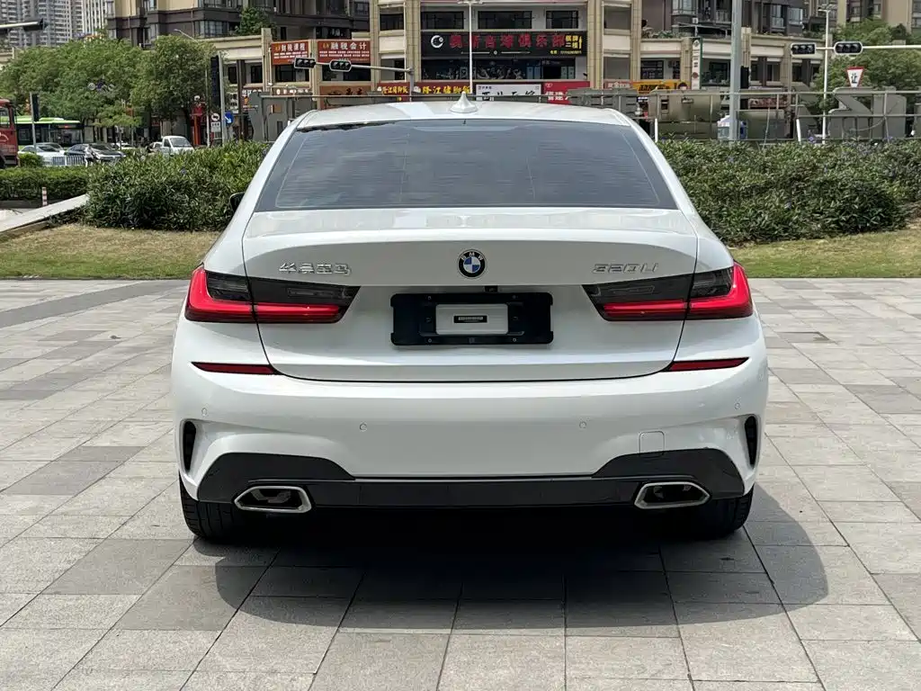 BMW 3 Series 2020