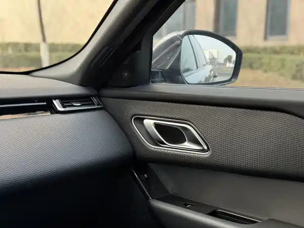 Land Rover Range Rover Velar 2020