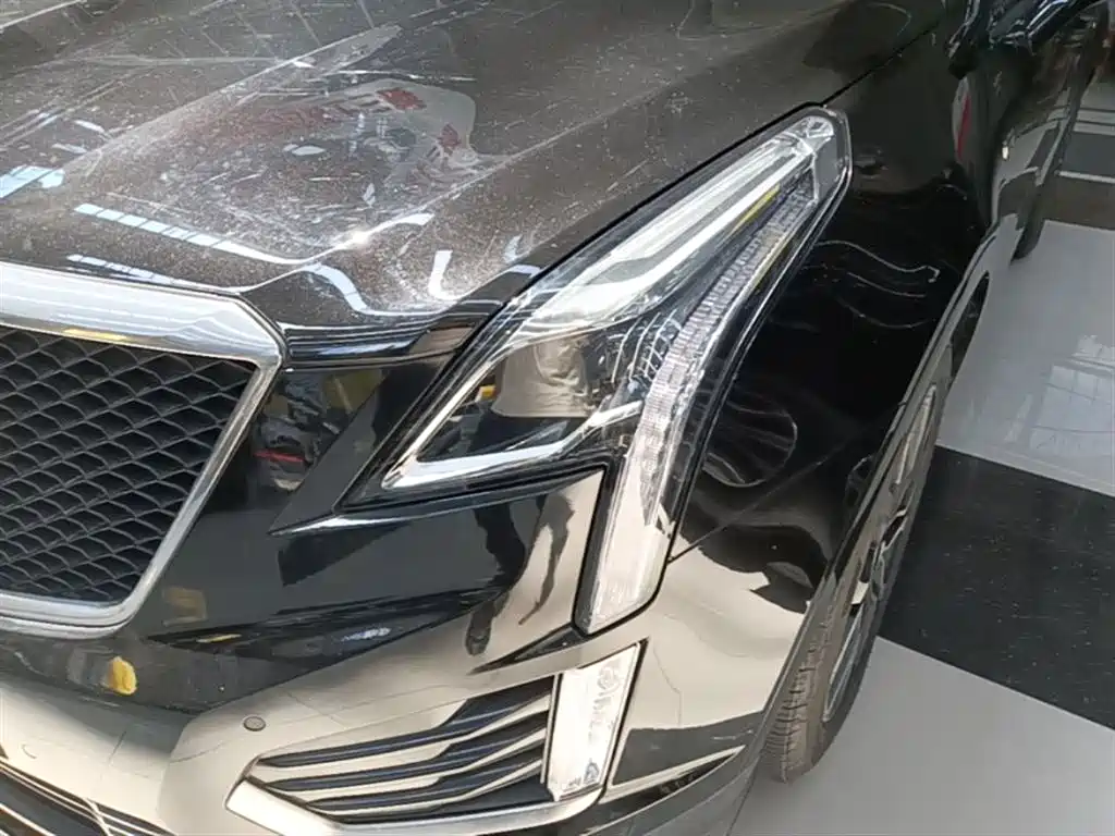Cadillac XT5 2021 — фото 24